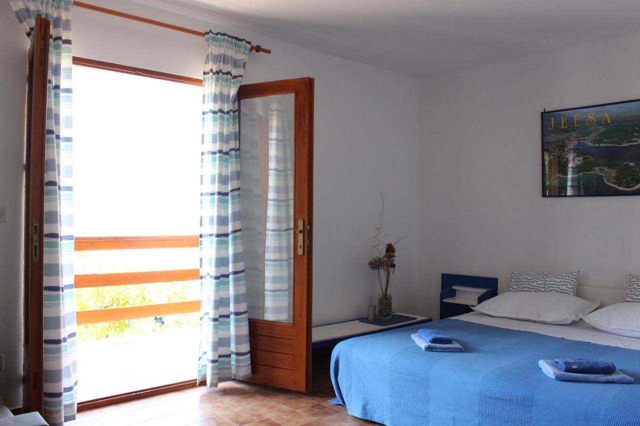 Seaside Secluded Apartments Zavala, Hvar - 15357 Jelsa  Bagian luar foto