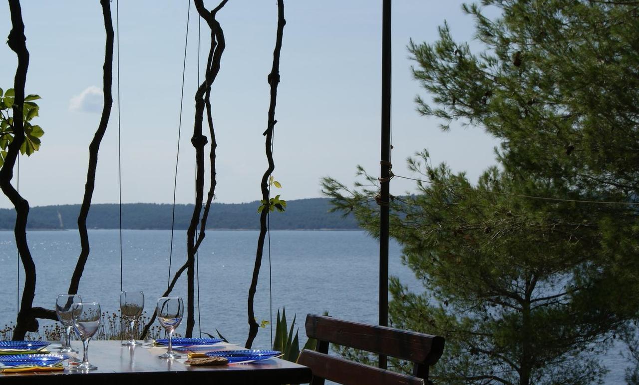 Seaside Secluded Apartments Zavala, Hvar - 15357 Jelsa  Bagian luar foto
